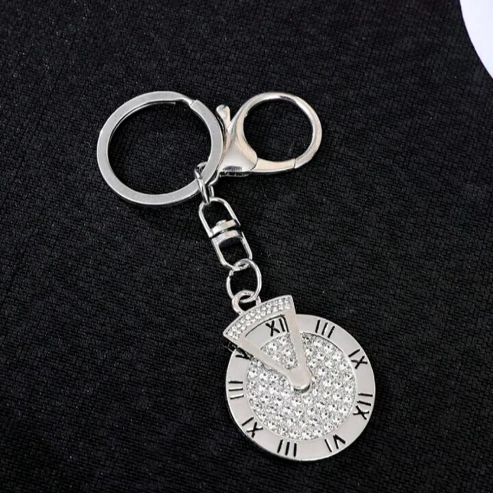 Rotating Roman Keychain